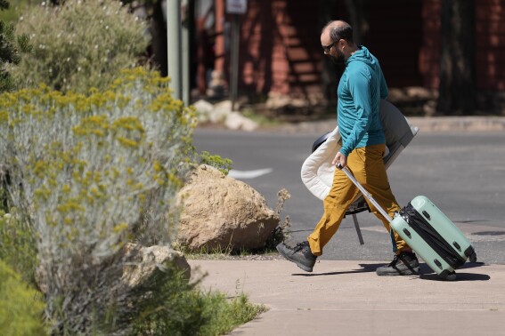 Grand Canyon pipeline repairs completed; overnight lodging set to resume