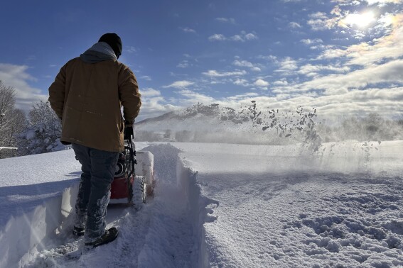 What is ‘lake-effect snow’? Warm air from large bodies of water is the key ingredient